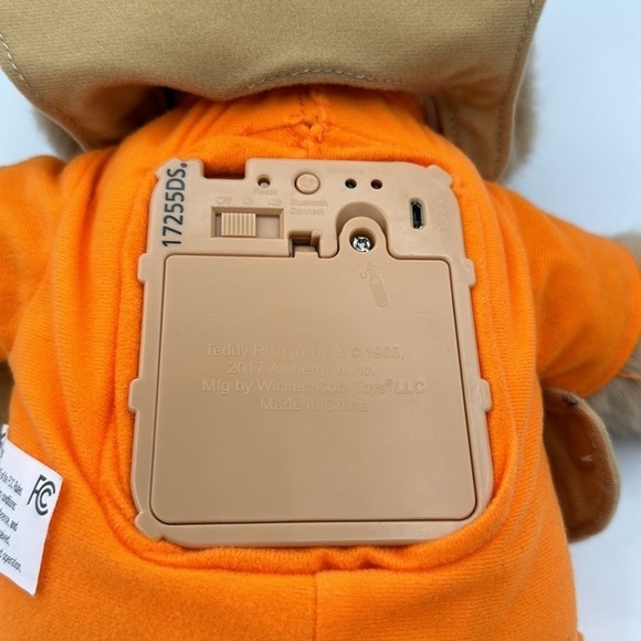 Teddy Ruxpin animated singing plush, not the one with cassette player - Picture 11 of 11